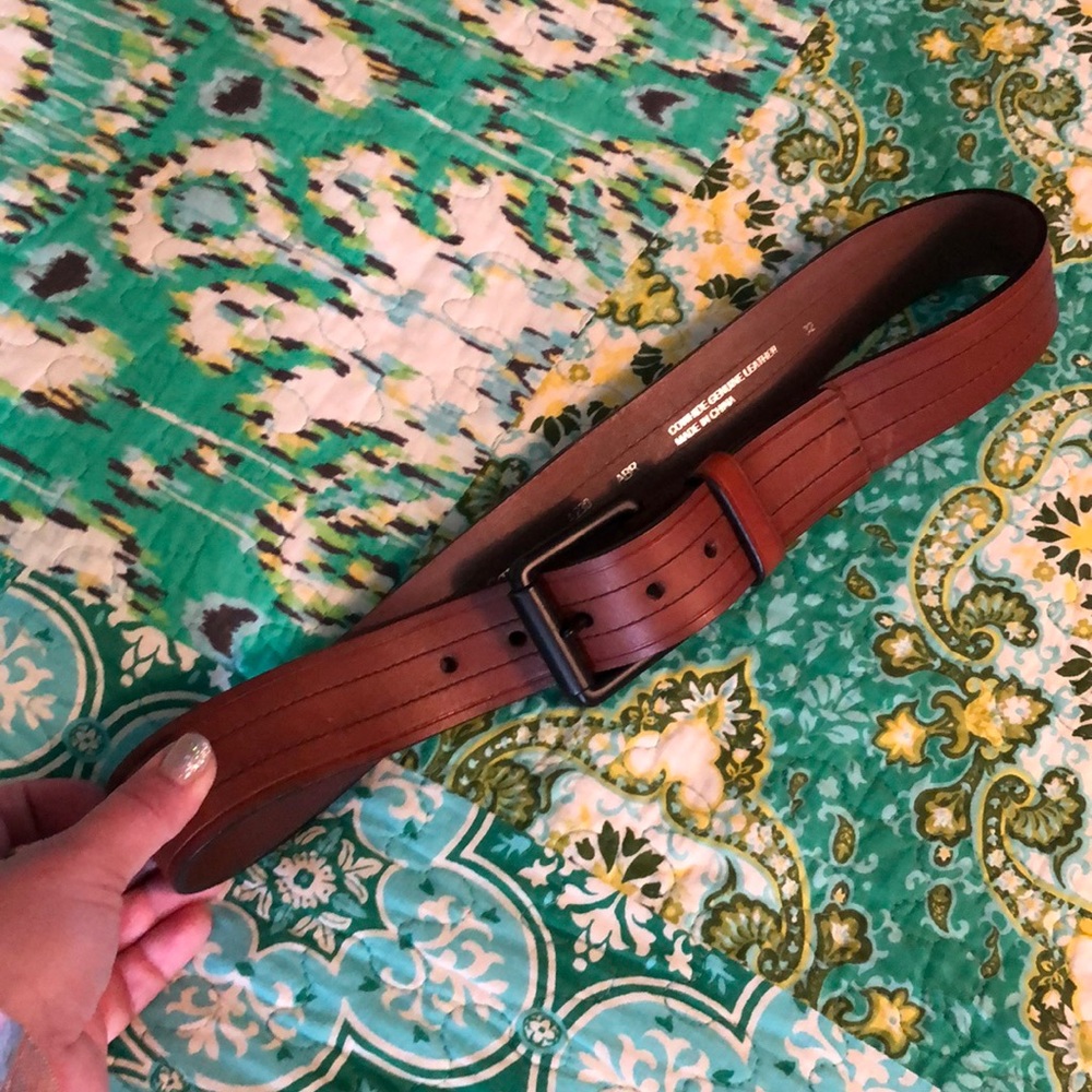 NWT Carhartt men’s leather belt